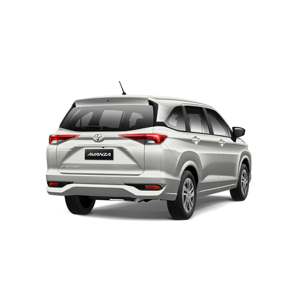TOYOTA AVANZA - Blanco