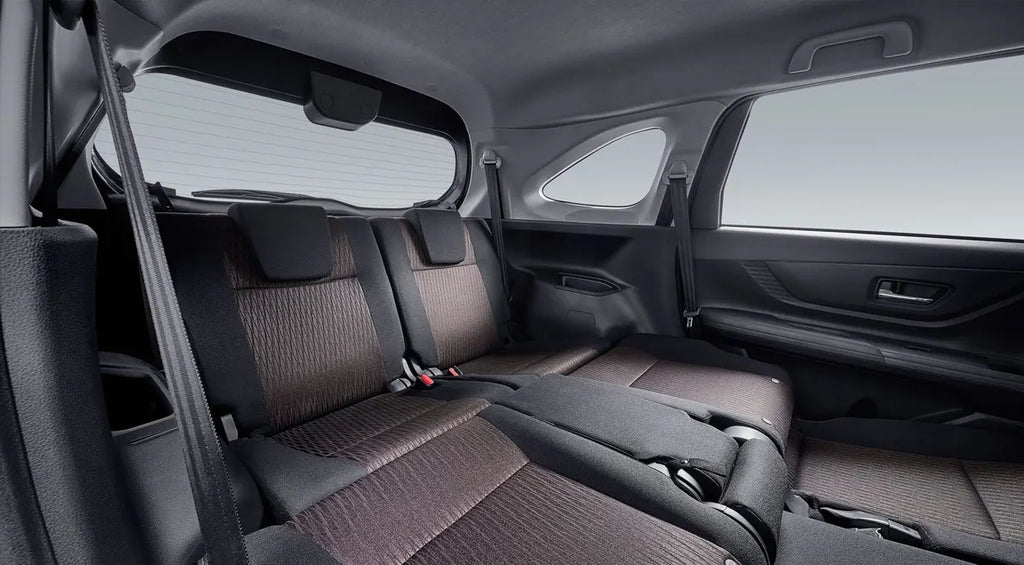 TOYOTA AVANZA - Gris