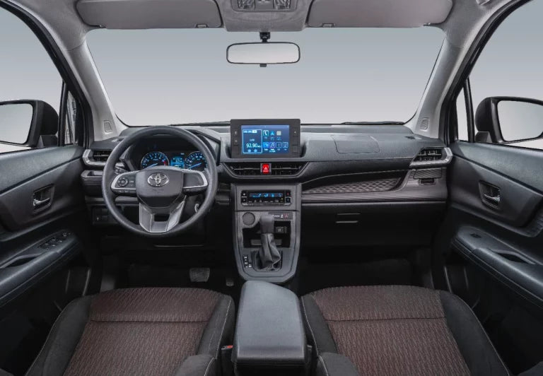 TOYOTA AVANZA - Gris